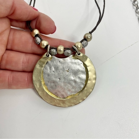 CHICOS NECKLACE BUNDLE 1 regular 16” hammered metal necklace and 1 long chain - Picture 5 of 6